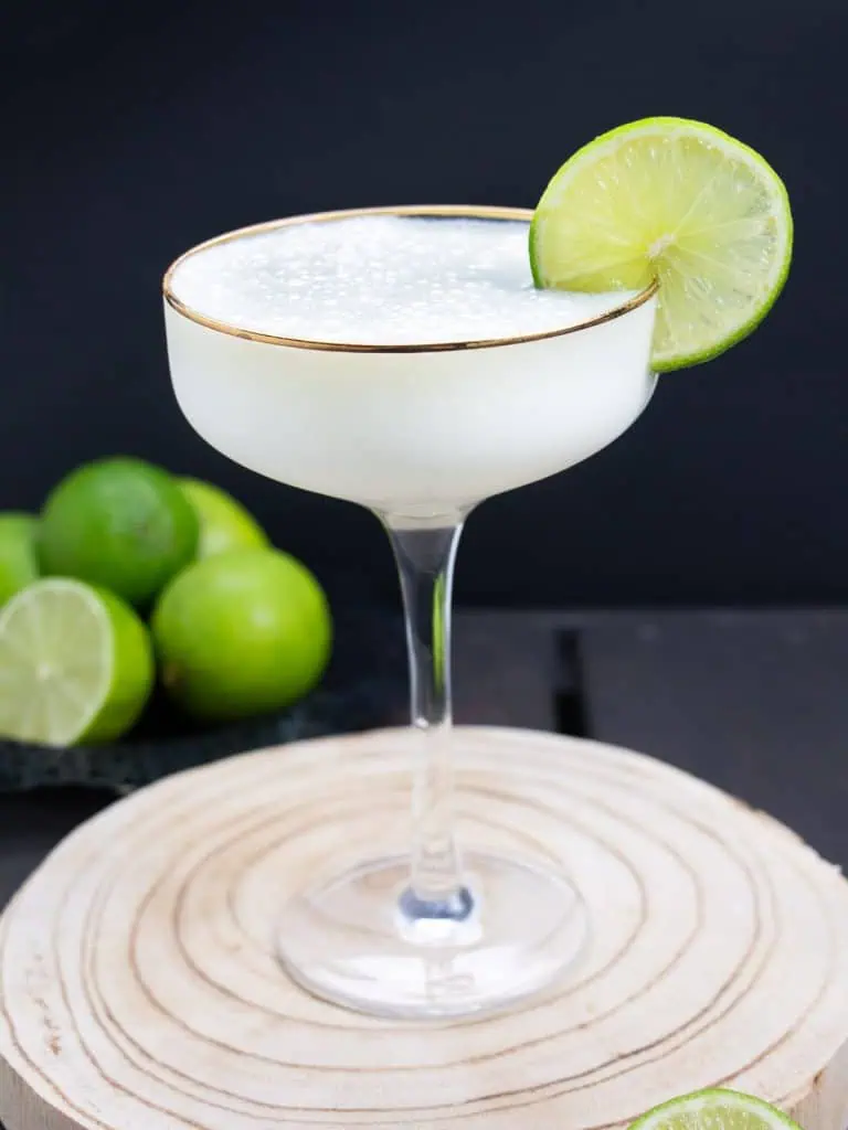 Brazilian Lemonade Recipe – Creamy, Sweet & Refreshing 4 image 302