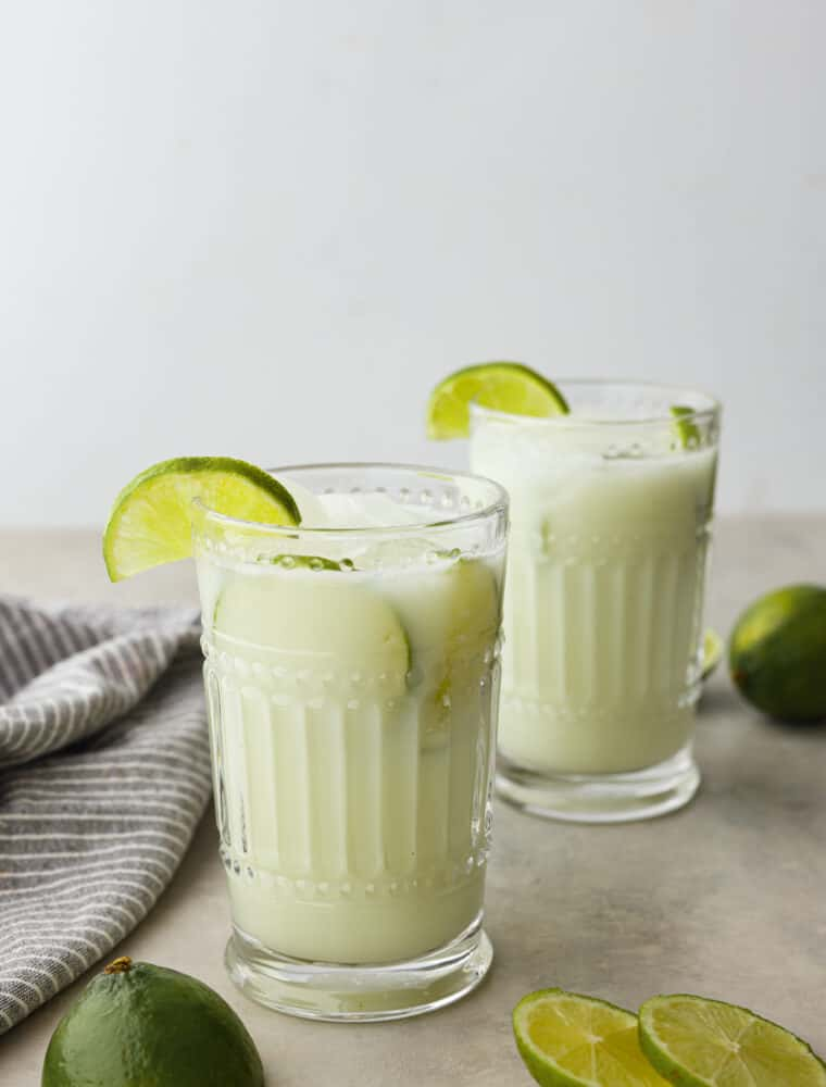 Brazilian Lemonade Recipe – Creamy, Sweet & Refreshing 7 image 308